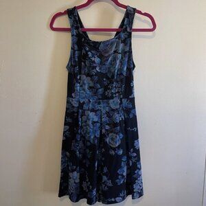 Express Women's Black Blue Floral Sleeveless Dress Criss Cross Back SZ Small NEW